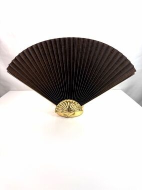 Hollywood Regency Dark Brown Brass Pleated Accordion 80s Vintage Shell Fan Lamp